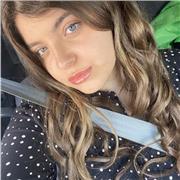 Studentessa del liceo classico offre lezioni private di italiano, storia, inglese e arte per bambini di scuole elementari e medie a Palermo